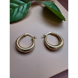 Rillet creol guldbelagt