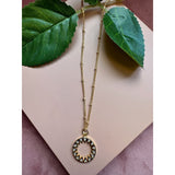 Guldbelagt halskæde med vedhæng