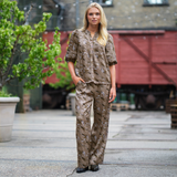 2838 Camilla Blouse Mole