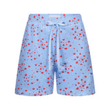 ALMA SHORTS LIGHT BLUE PINK HEART Lækre og virkelig bløde shorts fra Liberté. Alma shorts har elastik i livet med satin lignende bindebånd og skrålommer. De har en flot løs pasform. Elastik i livet, bindebånd og skrålommer Super blød og behagelig Fin blå farve med pink hjerter Normal løs pasform