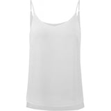 Klassisk hvid top med justerbaré stropper set forfra