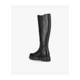 Sorte langskaftede støvler med elastik på den ene side og lynlås på den anden side de har runde snuder set bagfra