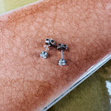 Ørestikker med sten sølv 11111200