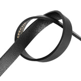 JEANS BELT BLACK (NERO) 15492-099
Virkelig flot og elegant læderbælte fra Depeche. Bæltet er lavet i den lækreste og bløde læderkvalitet. Det er dekoreret med det smukkeste guld spænde. Pift dit outfit med dette dekorative bælte.
Lækkert og blødt skind
Flot spænde i guld
Findes i to længder
Klassisk sort farve
Fåes i cognac farvet 