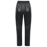 LOVE928-BLACK
Eksklusiv læderbuks med lange lige ben fra LOVE&DIVINE. Bukserne har en høj talje med elastik. Bukserne har en lommer i hver side.
Ægte lammeskind
Elastik i taljen, skårlommer
Sort
Størrelsesguide: Skind bukserne er normal til rummelig i størrelsen, så svinger du mellem 2 størrelser, så tag det mindste