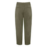 Grønne habit bukser med knap og lynlås samt 7/8 længde set bagfra