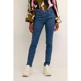VICKY JEANS MEDIUM BLUE WASHED DENIM
Smarte jeans fra Kaffe i en denim blå farve og med klassiske 5 kants lommer. Vicky jeans lukkes med knap og lynlås, har synlige stiklinger også er der tilføjet rigtig meget lækker stretch. De er også rigtig gode at bruge under tunikaer og kjoler.
Klassisk 5-lommers model, knap, lynlys, synlige stiklinger og masser af stræk
Denim blå farve
Tætsiddende pasform
Størrelsesguide: Vicky jeans er normale i størrelsen.