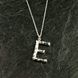 Halskæde med bogstav