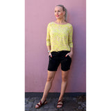 Sorte shorts med lommer og nitter