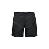 Sorte shorts med lommer og nitter