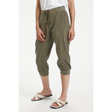 Naya capri grape leaf