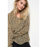 skjorte i et gult mønster fra kaffe med lange ærmer og v-hals