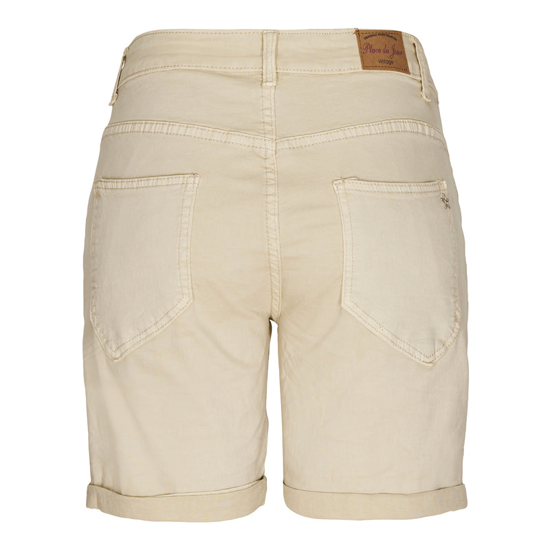 beige denim shorts med lapper og opsmøg