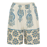 løse shorts med bindebånd og paisley print