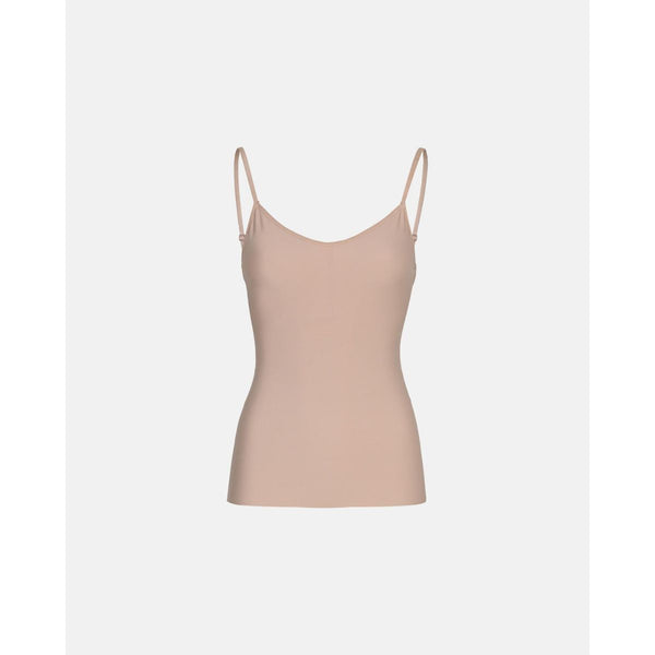 DECOY SHAPEWEAR TOP NUDE

Lækker Shapwear Top fra Decoy. Produceret i en let, strech kvalitet, der sikrer en hel silhuet og pænt hold på kroppen.


Shapewear
Hud farvet
Fåes i sort

Størrelsesguide: Shapwear Top er normale i størrelsen