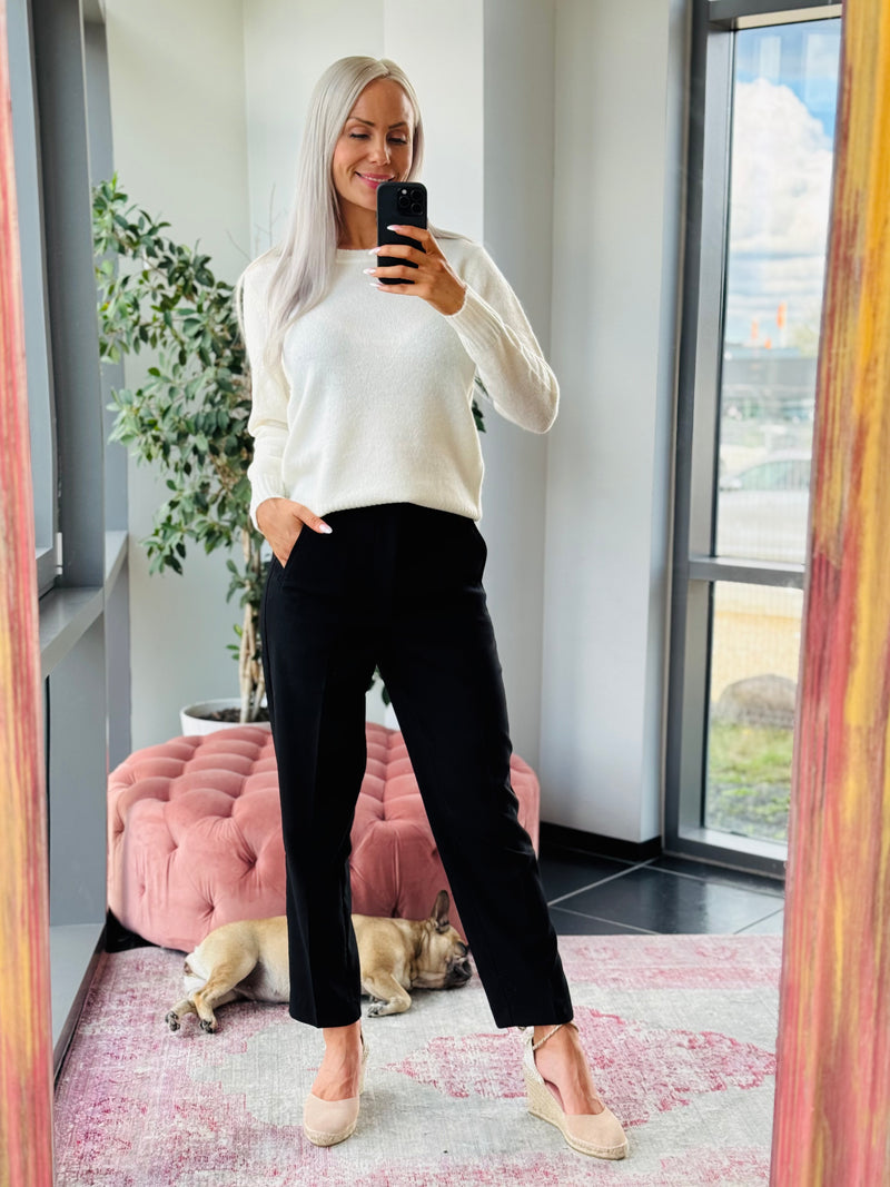 Iris Knit Pullover Chalk