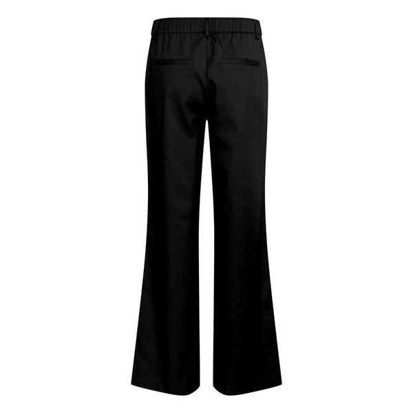 LORAINE WIDE PANTS BLACK DEEP  Fine højtaljede bukser fra Kaffe. Loraine wide pants har elastik og et fast stykke i livet, skrålommer og paspel lommer bagpå. De har lige ben med vidde.   Elastik i livet, skrålommer og paspel lommer Farven er sort Fuld benlængde Almindelig pasform  Størrelsesguide: Loraine wide pants er normal i størrelsen.&nbsp;