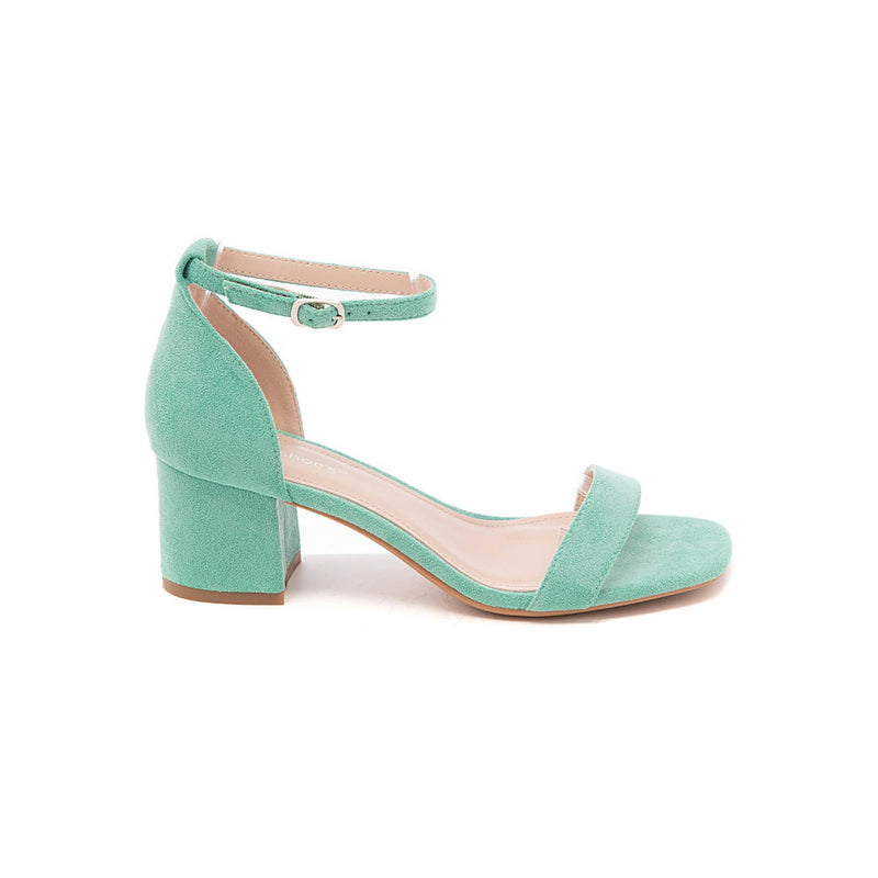 Sandal med hæl og rem lysegrøn
