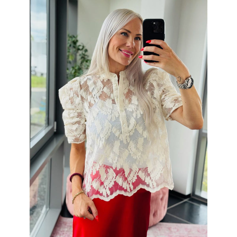 AnnGo Sofie Blouse Creme