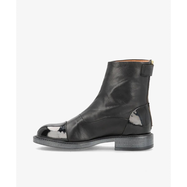Dahlia Boot Leather Patent  Black