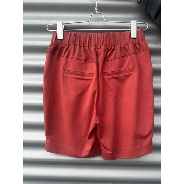 Jillian String Short Marsala