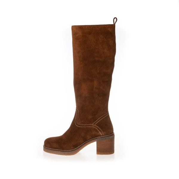 Moves And Me Suede Boot Cognac