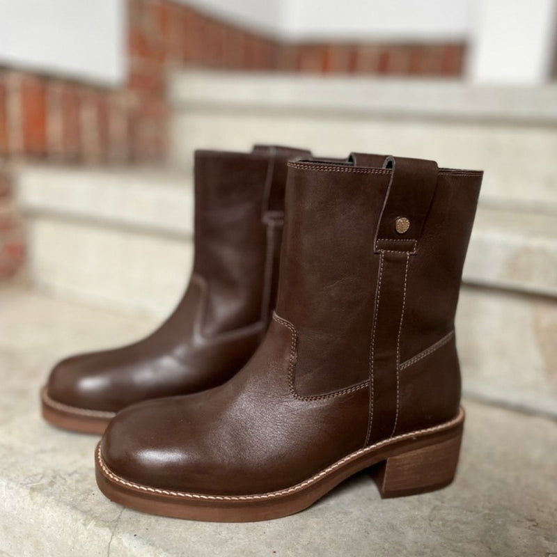 Say More Boot Brown Tan