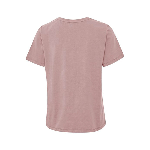 Tshirt fra culture i en gammelrosa farve og med et 3D print af en kysmund den har almindelige tshirt ærmer og rund hals set bagfra