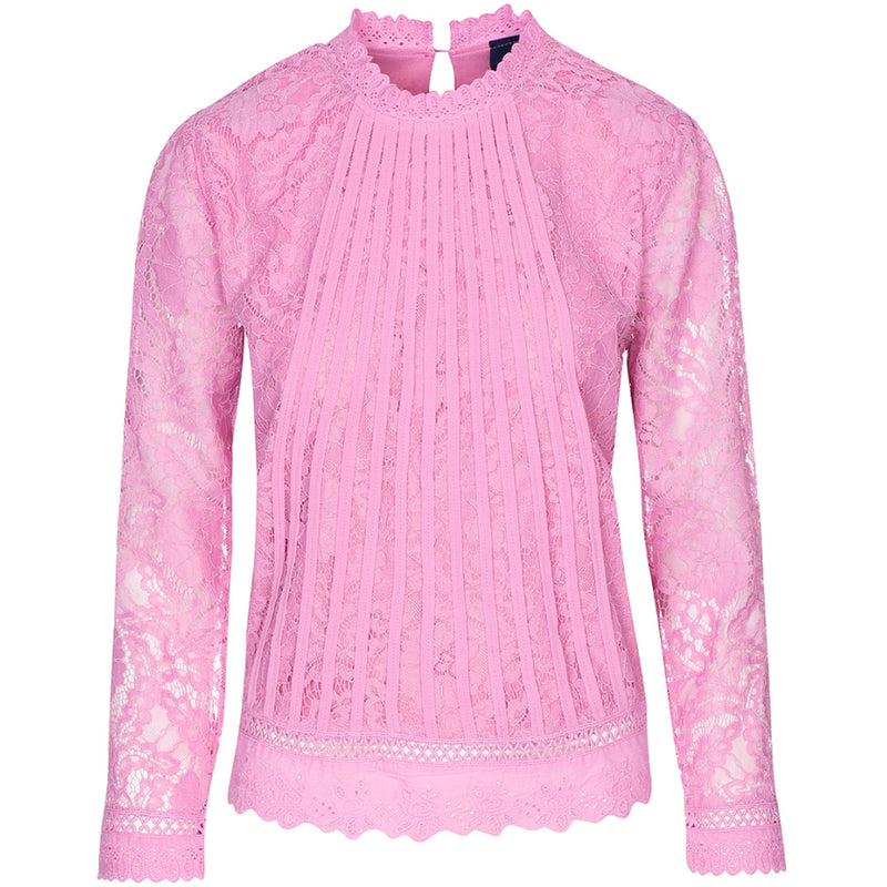 Skøn lyserød bluse med masser af flotte blonder og hul mønster set forfra