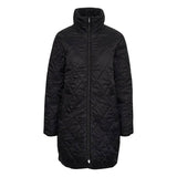 lorelia coar black quilted overgangsjakke fra kaffe  set forfra