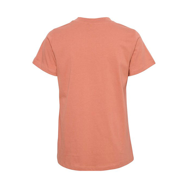 Basis t shirt fra Kaffe i en brændt orange farve med rund hals og korte ærmer set bagfra
