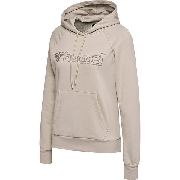 Beige eller creme farvet sweatshirt fra hummel med snøre hætte og lange ærmer samt kænguru lomme fortil den har tekst henover brystet set forfra
