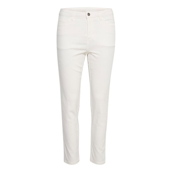 Klassisk hvide 7/8 jeans i hvid med knap og lynlås set forfra