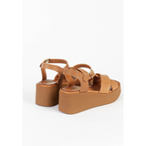 Cognac farvet skind sandal med plateu