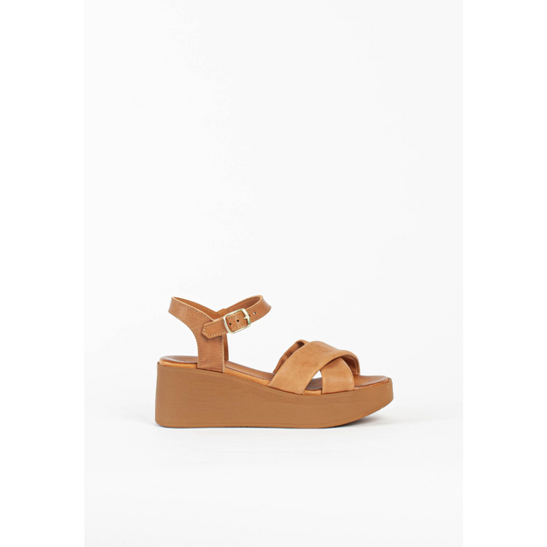 Cognac farvet skind sandal med plateu